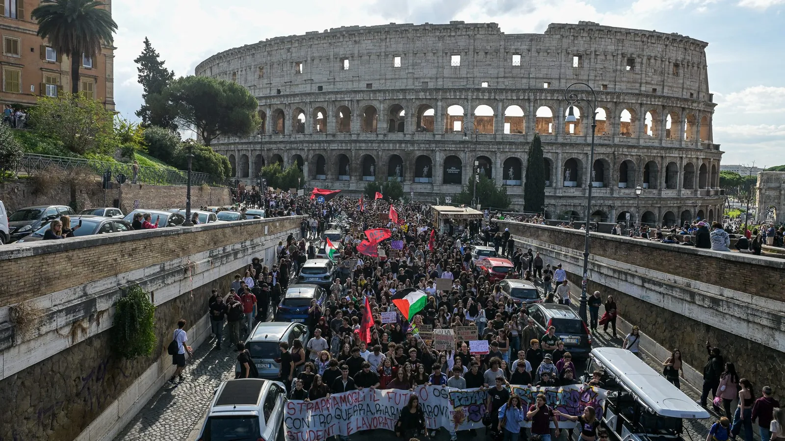 Tens of Thousands Protest Meloni’s Policies as Italy Holds Nationwide Strike