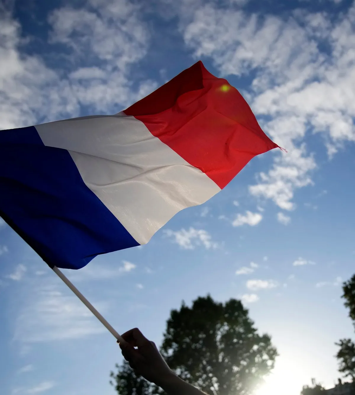 French Inflation Rises to 3.4% in October, Slightly Exceeding Forecasts